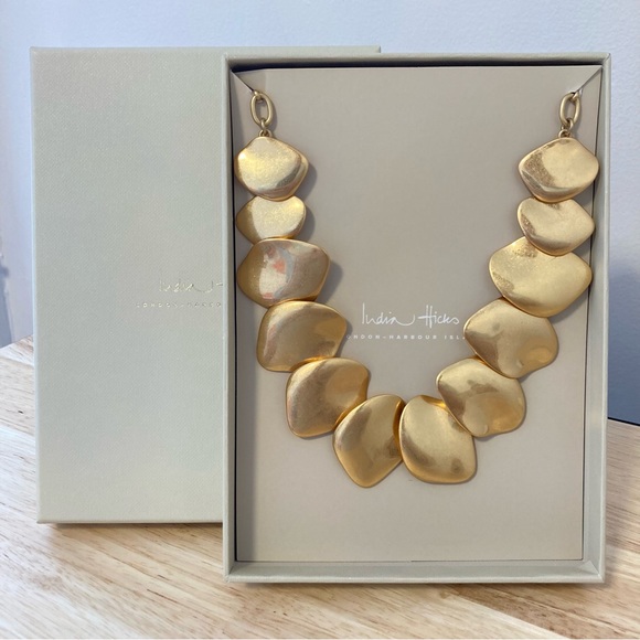 India Hicks Jewelry India Hicks Skimming Stone Choker Necklace Gold india-hicks-jewelry-india-hicks-skimming-stone-choker-necklace-gold